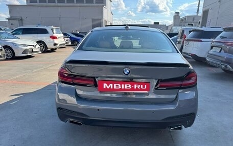 BMW 5 серия, 2021 год, 3 250 000 рублей, 3 фотография