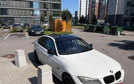 BMW 3 серия, 2010 год, 950 000 рублей, 12 фотография