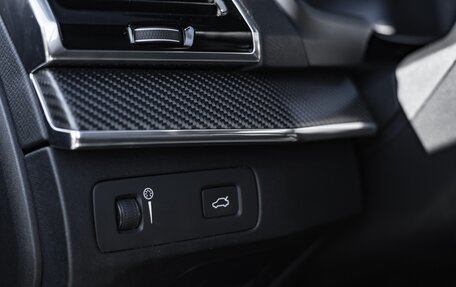 Volvo XC90 II рестайлинг, 2016 год, 3 490 000 рублей, 24 фотография