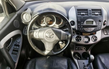 Toyota RAV4, 2008 год, 780 000 рублей, 11 фотография