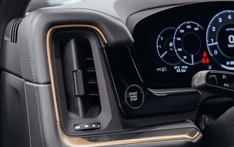 Porsche Cayenne III, 2025 год, 25 000 000 рублей, 25 фотография