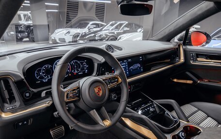 Porsche Cayenne III, 2025 год, 25 000 000 рублей, 22 фотография