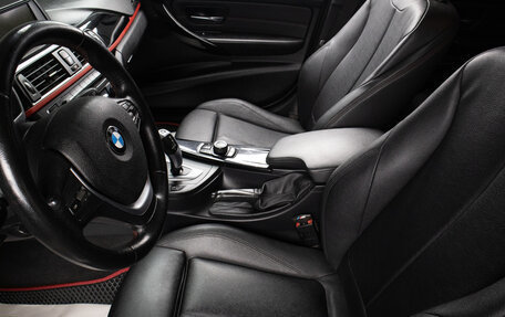 BMW 3 серия, 2013 год, 1 699 000 рублей, 14 фотография