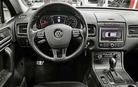 Volkswagen Touareg III, 2010 год, 1 340 000 рублей, 11 фотография