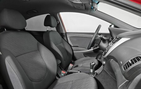 Hyundai Solaris II рестайлинг, 2011 год, 900 000 рублей, 9 фотография