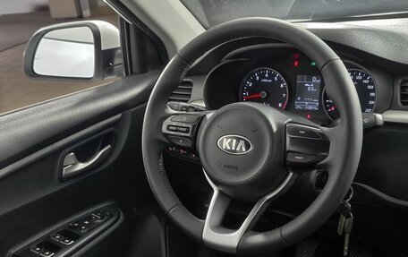 KIA Rio IV, 2018 год, 1 040 000 рублей, 16 фотография
