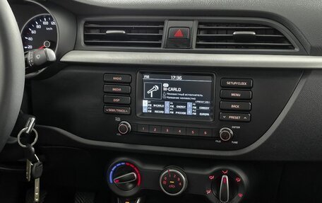 KIA Rio IV, 2018 год, 1 040 000 рублей, 17 фотография