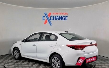 KIA Rio IV, 2018 год, 1 040 000 рублей, 7 фотография