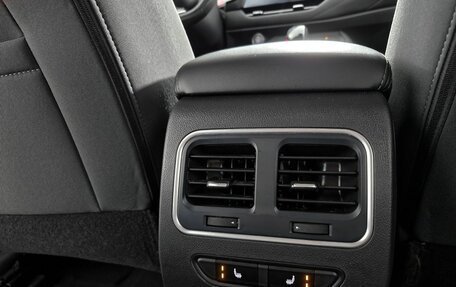 Haval F7 I, 2019 год, 1 610 000 рублей, 17 фотография