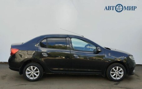 Renault Logan II, 2017 год, 850 000 рублей, 4 фотография