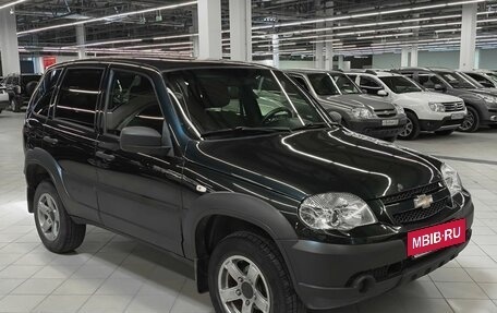 Chevrolet Niva I рестайлинг, 2019 год, 790 000 рублей, 2 фотография