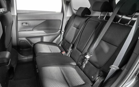 Mitsubishi Outlander III рестайлинг 3, 2013 год, 1 245 000 рублей, 12 фотография