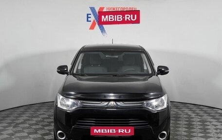 Mitsubishi Outlander III рестайлинг 3, 2013 год, 1 245 000 рублей, 2 фотография