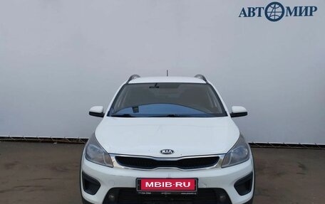 KIA Rio IV, 2018 год, 1 502 000 рублей, 2 фотография