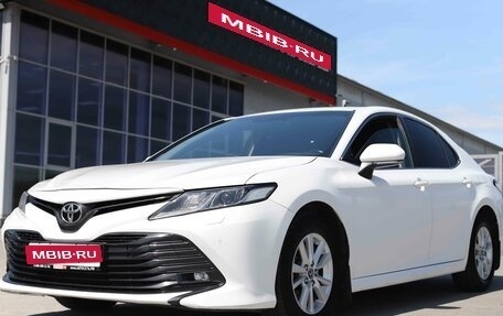 Toyota Camry, 2019 год, 2 812 950 рублей, 1 фотография