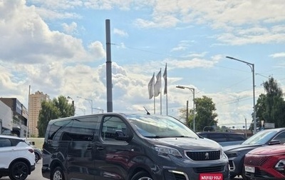 Peugeot Traveller I, 2021 год, 1 899 000 рублей, 1 фотография