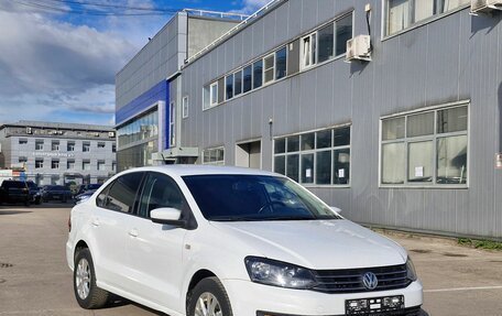 Volkswagen Polo VI (EU Market), 2016 год, 840 000 рублей, 2 фотография