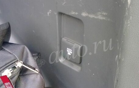 Toyota Land Cruiser Prado 150 рестайлинг 2, 2010 год, 2 000 000 рублей, 9 фотография