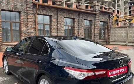 Toyota Camry, 2018 год, 2 770 000 рублей, 7 фотография