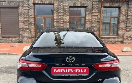 Toyota Camry, 2018 год, 2 770 000 рублей, 6 фотография