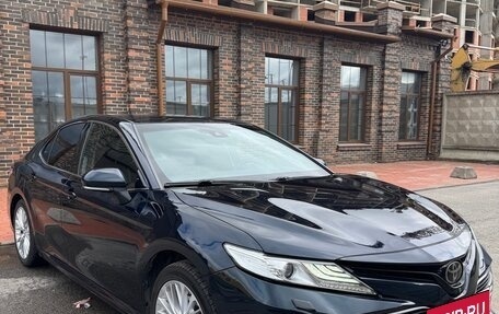 Toyota Camry, 2018 год, 2 770 000 рублей, 5 фотография