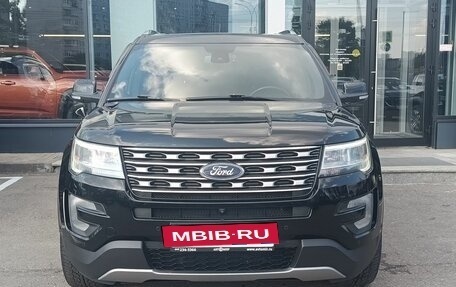 Ford Explorer VI, 2018 год, 2 439 000 рублей, 2 фотография