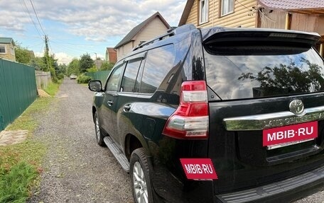 Toyota Land Cruiser 200, 2017 год, 3 500 000 рублей, 3 фотография