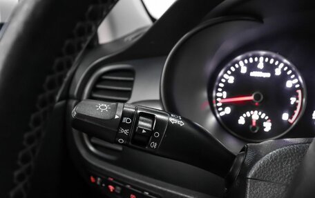 KIA Rio IV, 2017 год, 1 319 000 рублей, 11 фотография