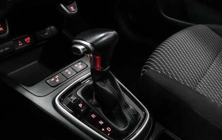 KIA Rio IV, 2017 год, 1 319 000 рублей, 10 фотография