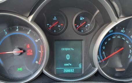 Chevrolet Cruze II, 2011 год, 600 000 рублей, 2 фотография