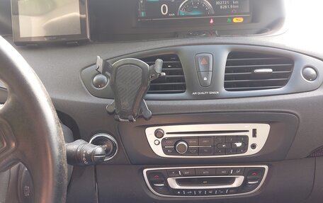 Renault Scenic III, 2013 год, 790 000 рублей, 9 фотография