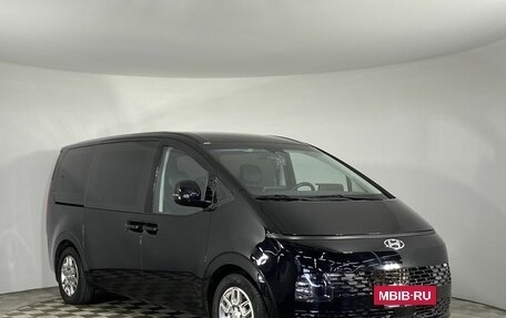 Hyundai Staria, 2021 год, 4 150 000 рублей, 2 фотография