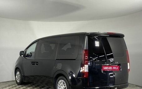 Hyundai Staria, 2021 год, 4 150 000 рублей, 7 фотография