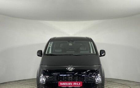 Hyundai Staria, 2021 год, 4 150 000 рублей, 3 фотография