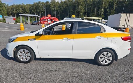 KIA Rio III рестайлинг, 2016 год, 500 000 рублей, 2 фотография