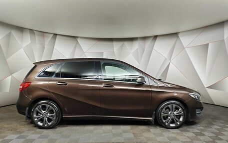 Mercedes-Benz B-Класс, 2017 год, 1 519 000 рублей, 17 фотография