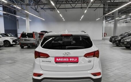 Hyundai Santa Fe III рестайлинг, 2017 год, 2 280 000 рублей, 6 фотография