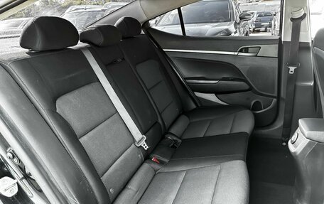 Hyundai Elantra VI рестайлинг, 2018 год, 940 000 рублей, 8 фотография