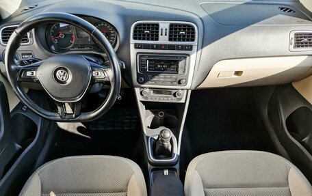 Volkswagen Polo VI (EU Market), 2015 год, 938 000 рублей, 9 фотография