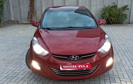 Hyundai Elantra V, 2012 год, 1 350 000 рублей, 1 фотография