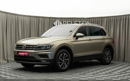 Volkswagen Tiguan II, 2018 год, 2 440 000 рублей, 1 фотография