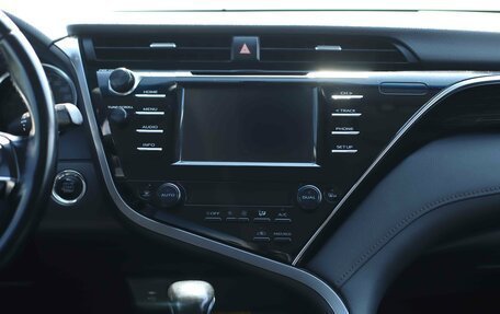 Toyota Camry, 2019 год, 2 812 950 рублей, 15 фотография