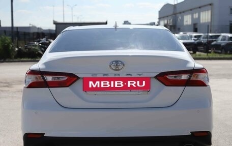 Toyota Camry, 2019 год, 2 812 950 рублей, 6 фотография