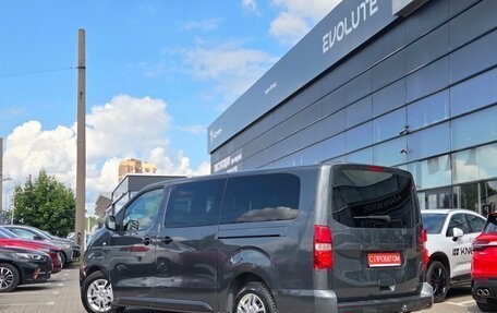 Peugeot Traveller I, 2021 год, 1 899 000 рублей, 4 фотография