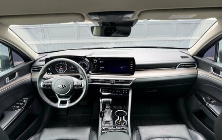 KIA K5, 2020 год, 2 380 000 рублей, 31 фотография