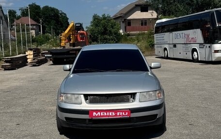 Volkswagen Passat B5+ рестайлинг, 2000 год, 295 000 рублей, 2 фотография