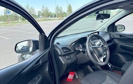 Chevrolet Spark IV, 2016 год, 800 000 рублей, 6 фотография
