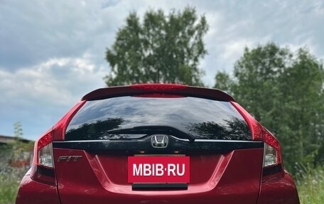Honda Fit III, 2019 год, 1 090 000 рублей, 6 фотография