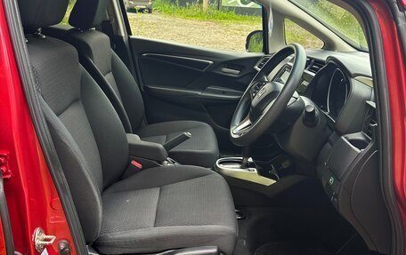 Honda Fit III, 2019 год, 1 090 000 рублей, 10 фотография