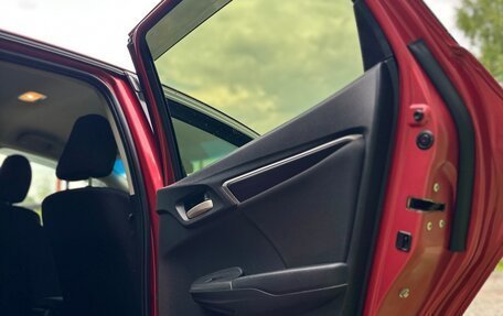 Honda Fit III, 2019 год, 1 090 000 рублей, 23 фотография